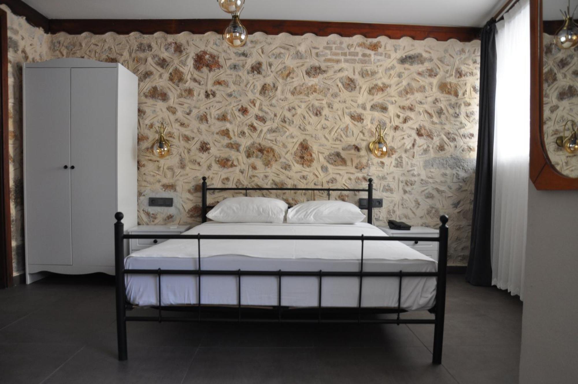 Bed and Breakfast La Casa Carina à Antalya Extérieur photo